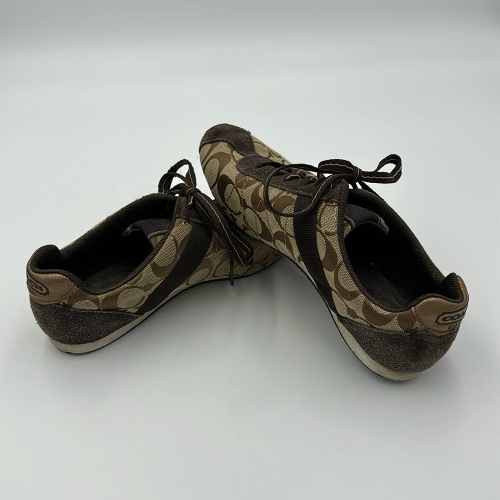 Coach Walking Shoes